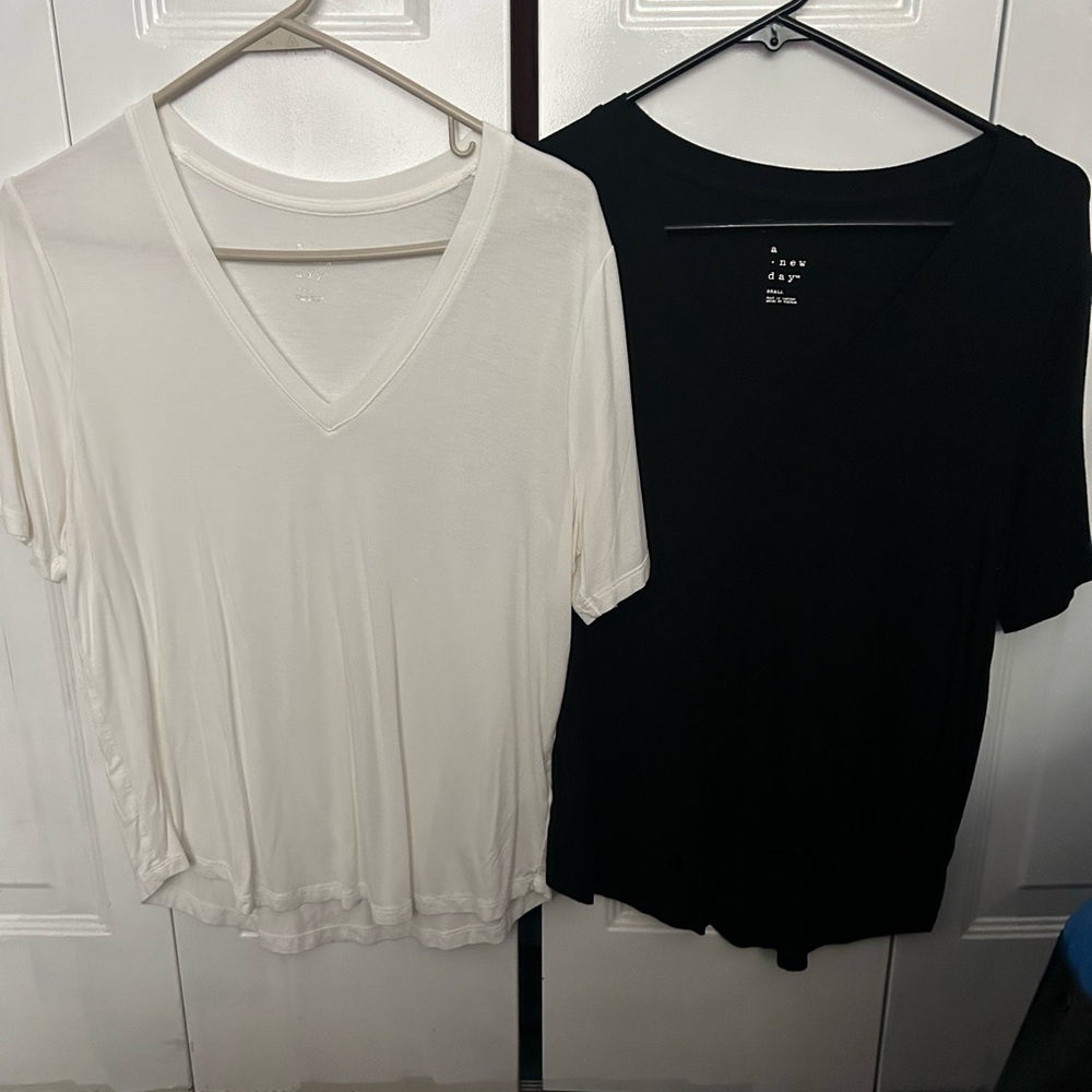 Set of A New Day V-neck Tees Size Small